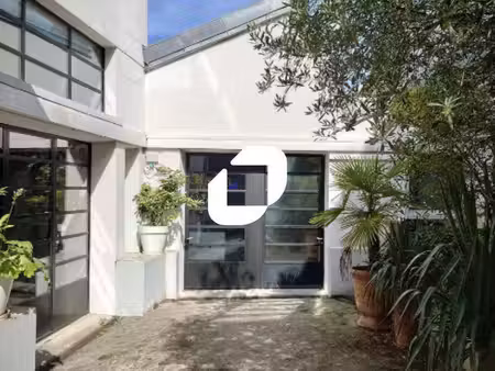 vente bureaux cachan 94230 146m²