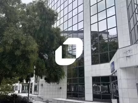 vente bureaux 122m²