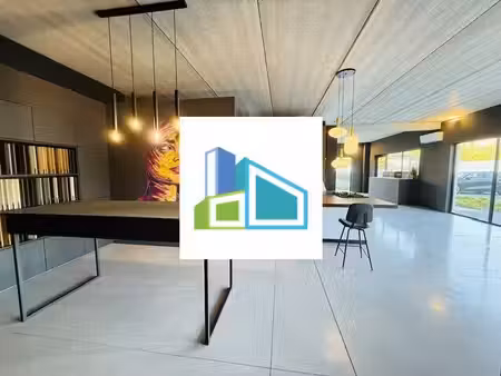 location commerce aubagne 13400 209m²