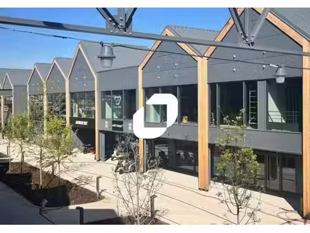 vente commerce venissieux 69200 521m² à 1046m²