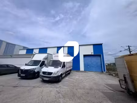 vente local d’activités villenoy 77124 800m²