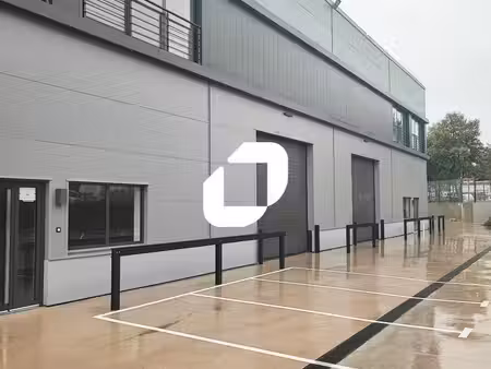 location local d’activités les pavillons sous bois 93320 620m²