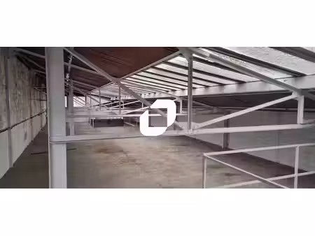 location local d’activités montreuil 93100 220m² à 570m²