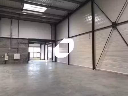 vente local d’activités saint pierre du perray 91280 457m² à 5069m²