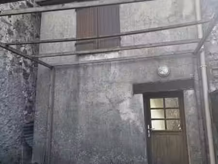 vente maison à crancey (10100) : à vendre / 27m² crancey