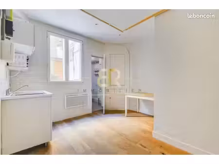 appartement 1 pièce 14 m²