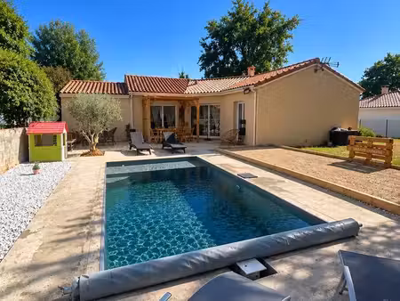 maison 111 m² avec piscine – villaudric