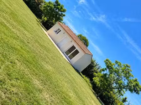 terrain 2500m2 avec construction