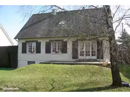 à louer à ver les chartres maison de 160m²