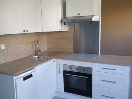 t2 45m² + parking