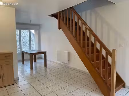 appartement de 70 m2 meublé