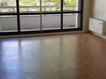 appartement 3 pièces 73 m²