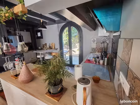 maison avec jardin et climatisation