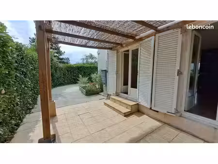 loue maison f6 à magny les hameaux