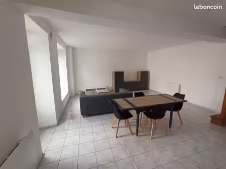 maison de ville – 3 pièces 90m² meublé