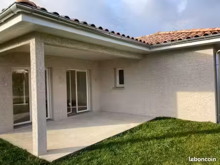 maison plain-pied à louer à dompierre sur chalaronne