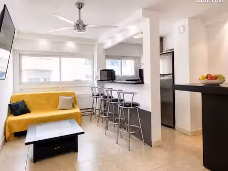studio meublé climatisé – cannes centre