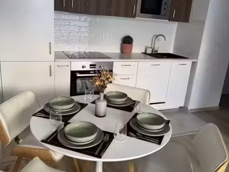 beau 2p entièrement meublé 39m² avec balcon