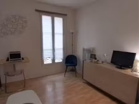 beau 2p 33m² rue de javel sans vis à vis