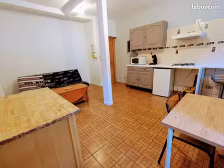 location studio meublé 24 m² métro d gare de vaise
