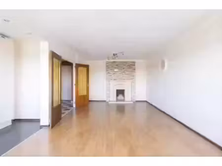 appartement à vendre à avenue de l'oud kapelleke 5 5 evere (vbe71789)