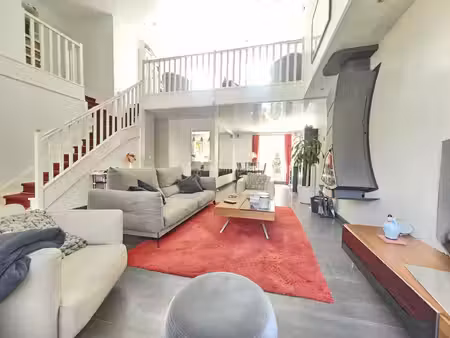 magnifique maison de 160 m2 habitables sur 371 m2 de terrain