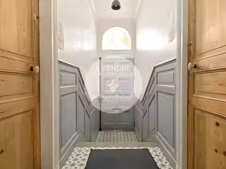 bien rare – demeure de caractère face à la mer – 240 m² – jardin – garage