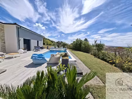 agen : villa 195 m2 contemporaine avec vue dominante  piscin