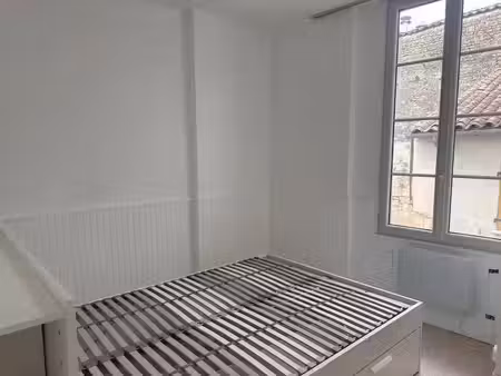 appartement 2 pièces à niort  22 7 m²