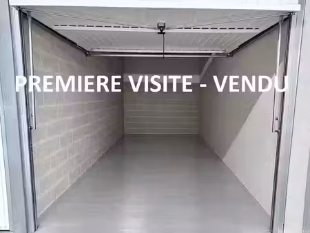 vente garage 13 m² saint-cyr-sur-mer (83270)