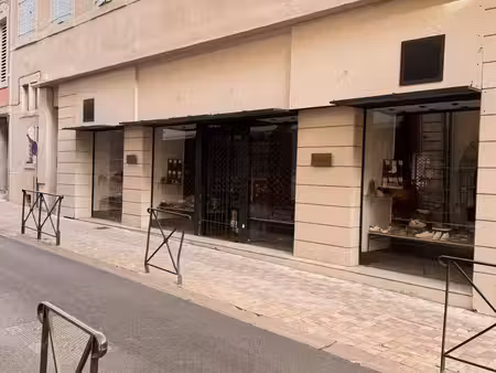local commercial à vendre