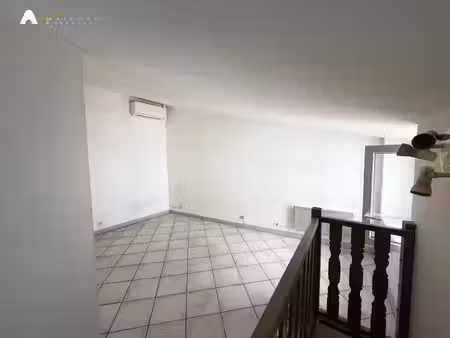 vente immeuble 90 m² la tour-d’aigues (84240)
