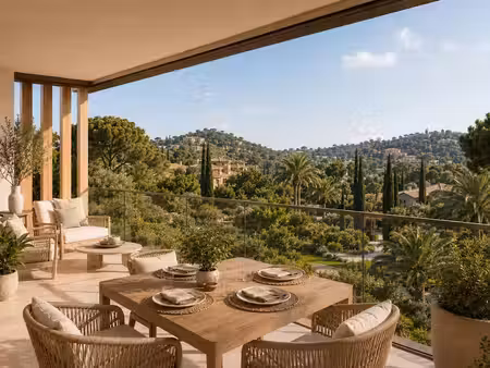 vente appartement 4 pièces 81 m² à saint-raphael (83700)  568 000 €