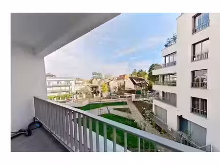location meublée appartement 4 pièces 75 m² à sceaux (92330)  2 877 €