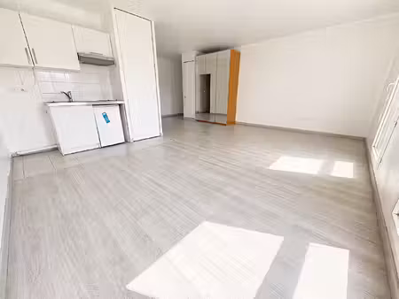 vente appartement 1 pièce  40.00m²  rosny
