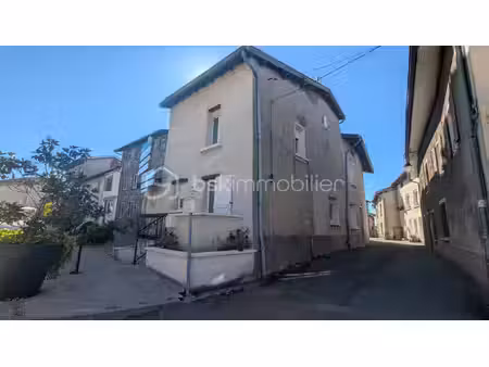 maison de 100 m² à saint-martin-lestra