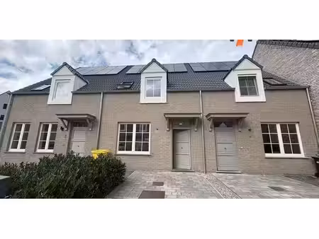 maison à louer à oud-turnhout pour € 1.500 avec 4 chambres à coucher