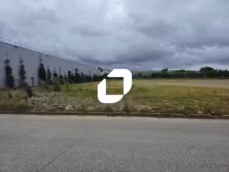 location terrain la courneuve 93120 4000m² à 10200m²