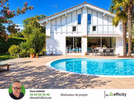 maison 6 pièces - 198 m²