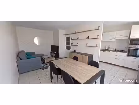 appartement meublé 48 m² – croix-rousse - 1b rue bournes