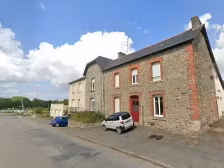 particulier loue maison mitoyenne t4 (107 m²) avec grand jardin (700 m²)  grenier & garage
