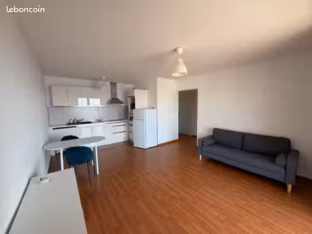 superbe p2  vue mer  sanguinaires  résidence parc lucie