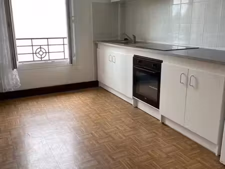 appartement 2 pièces 28 m2 avec parking