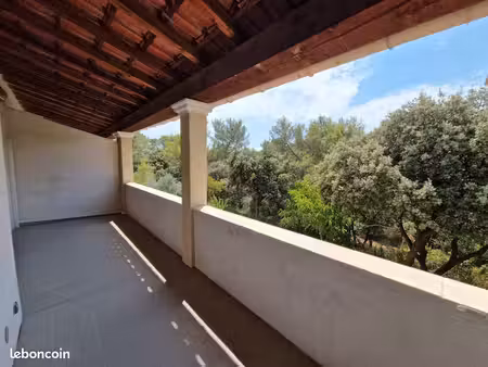 appartement t2 meublé dans petite résidence familiale