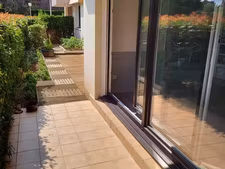 appartement 90 m² à louer