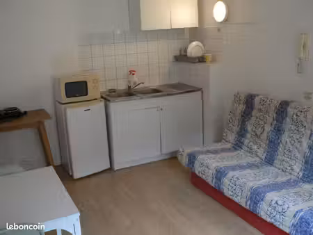 studio meuble
