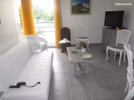 location t2 meublé