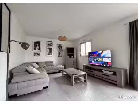 maison 4 pièces 95 m²