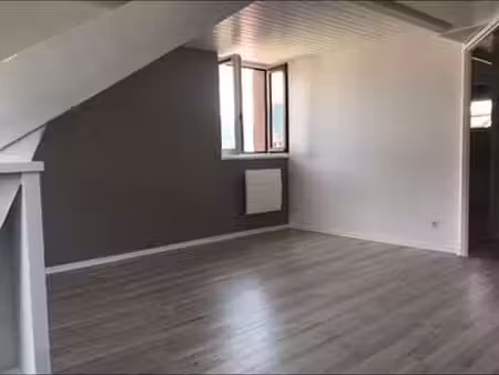 t2 lumineux centre-ville aix-les-bains