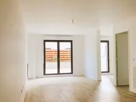 t3